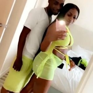 Meet your Posher, Jasmine